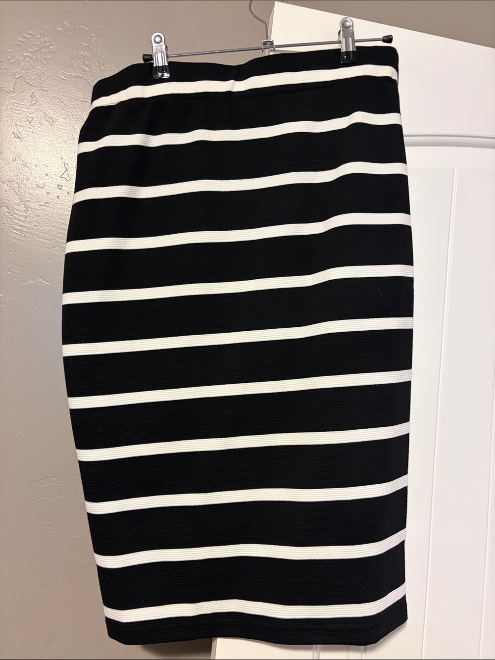 ezra Black and White Striped Pencil Skirt
